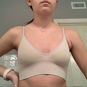 SPANX nude Bra top racer back w breathable fabric